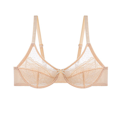 The large-sized underwear with thin mesh fabric gathers the French sexiness of the bra Skin color