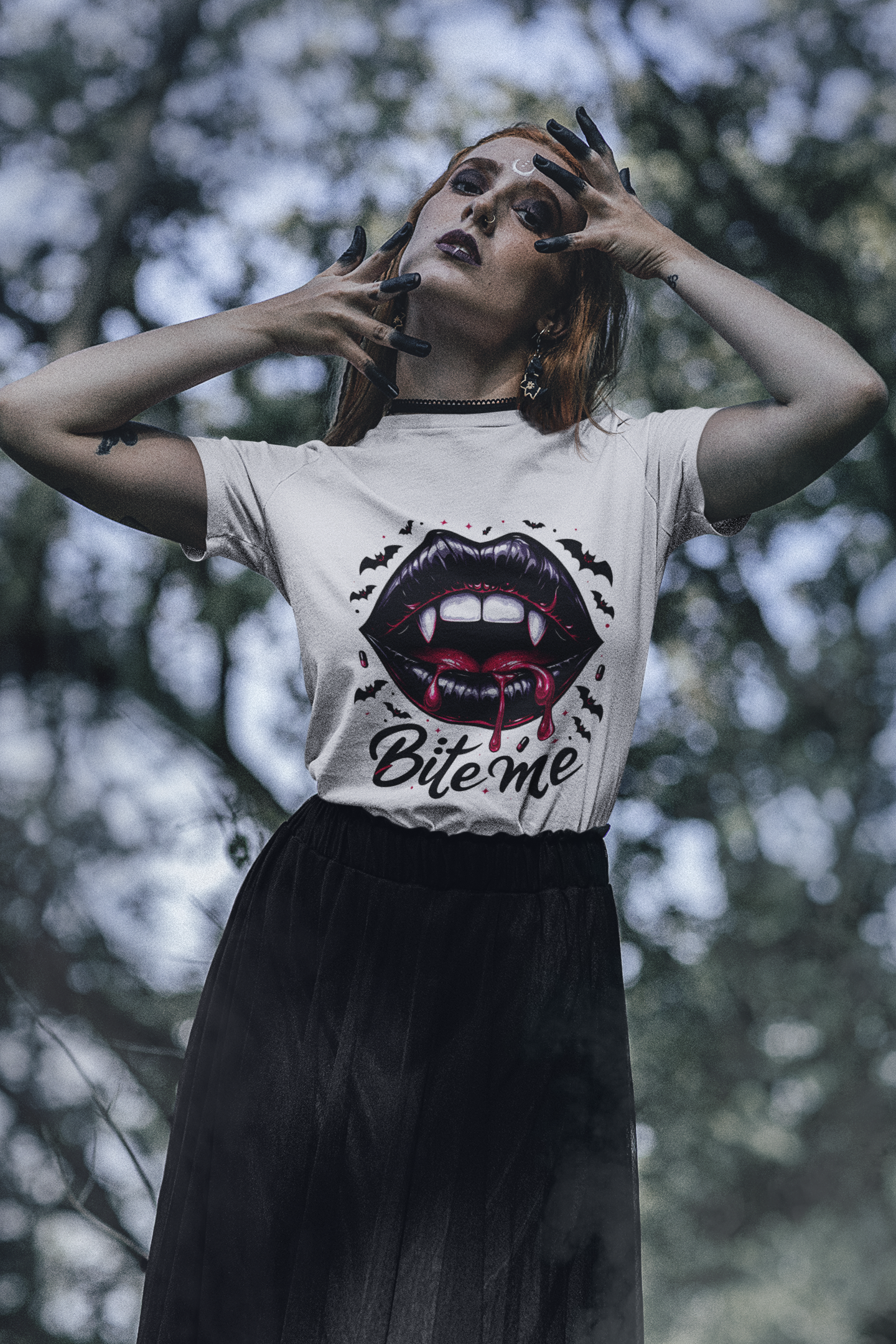 Gothic Halloween T-shirt with vampire lips and "Bite me" text.